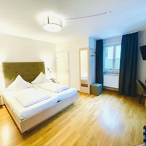 https://hotel-landgasthof-fischer.com-bavaria.com